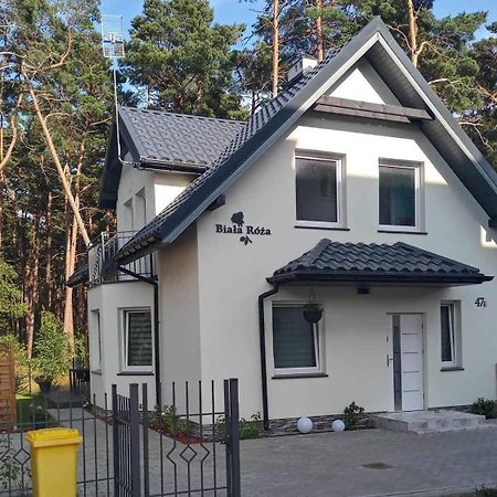Dom Goscinny Biala Roza Dziwnowek Ngoại thất bức ảnh
